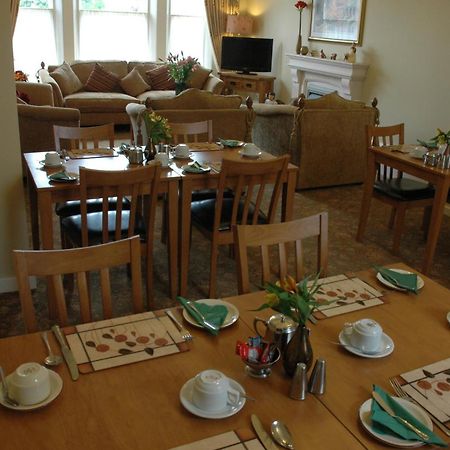 The Bebington Bed & Breakfast Eksteriør bilde